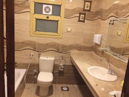 Apartment For Rent In Abu Qir - Qism El-Montaza - Alexandria