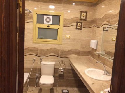 Apartment For Rent In Abu Qir - Qism El-Montaza - Alexandria