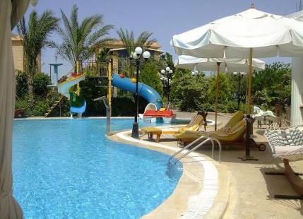 Villa For Rent In Qesm Al Amereyah - Alexandria