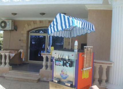Villa For Rent In Qesm Al Amereyah - Alexandria