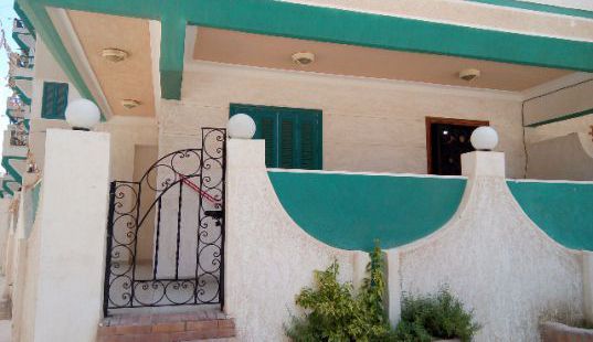 شاليه للإيجار فى شاطئ النخيل - 6 اكتوبر - قسم العامرية - الإسكندرية