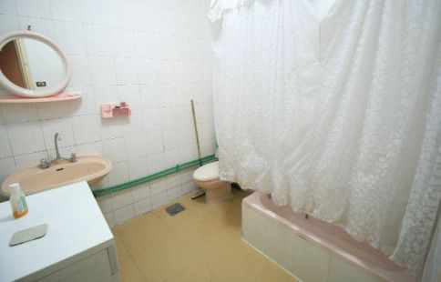شقة للإيجار فى ميامي - قسم المنتزه - الإسكندرية