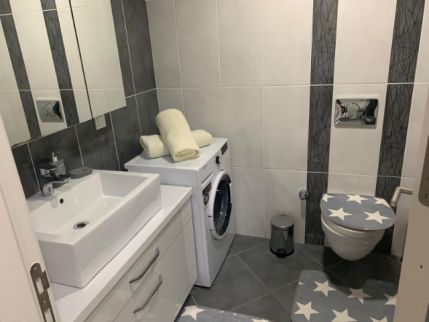 Apartment For Rent In Buyukgekmege - Istanbul