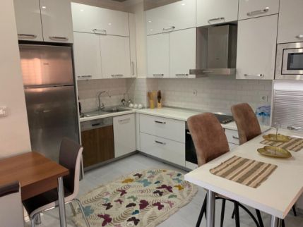 Apartment For Rent In Buyukgekmege - Istanbul