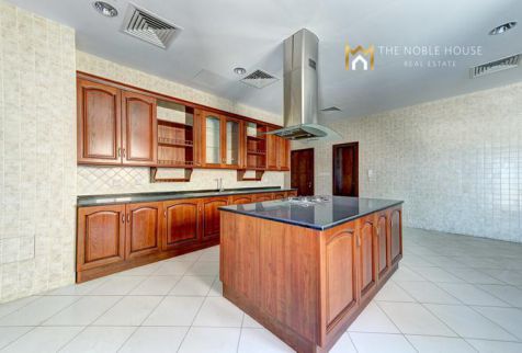 Villa For Rent In Umm Suqeim - Dubai - Dubai