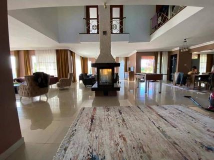 Villa For Rent In Buyukgekmege - Istanbul