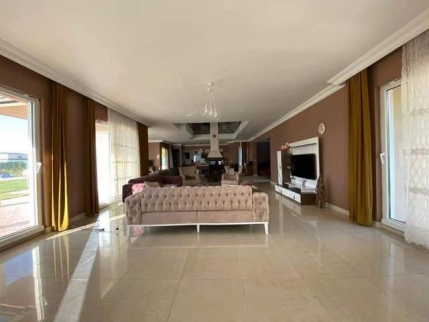 Villa For Rent In Buyukgekmege - Istanbul