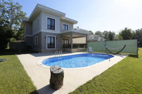 Villa For Rent In Sapanga - Sakarya