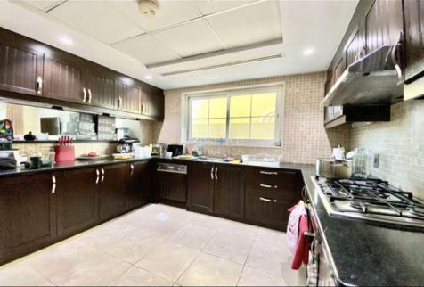 Villa For Rent In Jumeirah Park - Dubai - Dubai