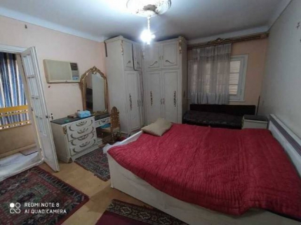 شقة للإيجار فى زيزينيا - قسم الرمل - الإسكندرية