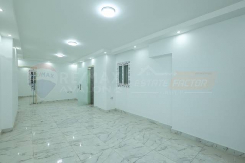 Office For Rent In Smoha - Qism Sidi Gabir - Alexandria
