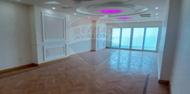 Apartment For Sale In Stanley - Qism El-Raml - Alexandria
