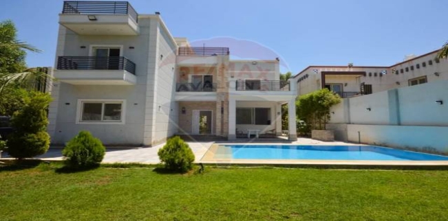 Villa For Sale In King Maryut - Qesm Al Amereyah - Alexandria