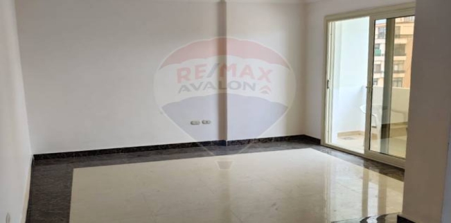 Apartment For Sale In Ganaklis - Qism El-Raml - Alexandria