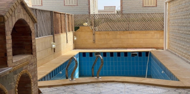 فيلا للبيع فى مركز الحمام - مطروح