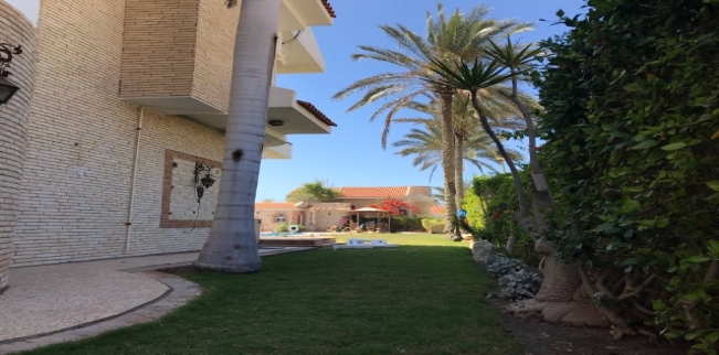 Villa For Sale In Qesm Marina - Matrouh