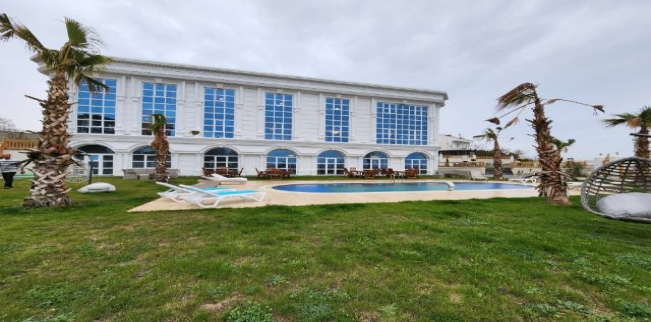 Villa For Sale In Buyukgekmege - Istanbul