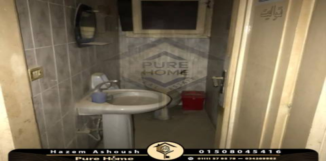 مكتب للبيع فى كامب شيزار - قسم باب شرقي - الإسكندرية