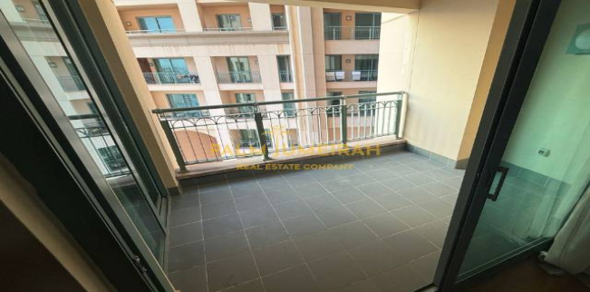 شقة للبيع فى سان استيفانو - قسم الرمل - الإسكندرية