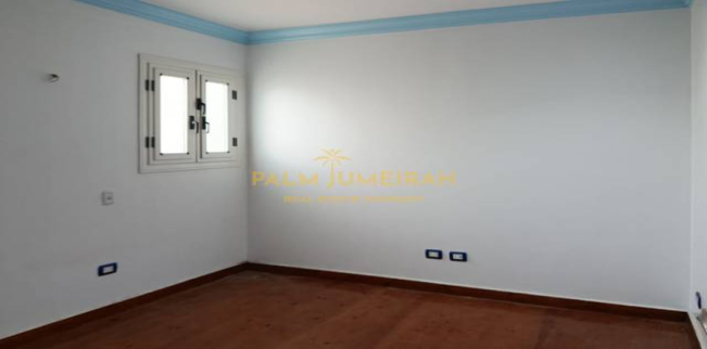 شقة للبيع فى جليم - قسم الرمل - الإسكندرية