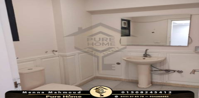 مكتب للإيجار فى جناكليس - قسم الرمل - الإسكندرية