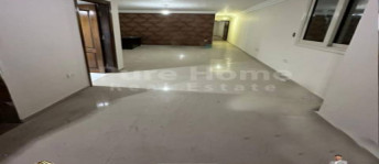 محل تجاري للإيجار فى جناكليس - قسم الرمل - الإسكندرية