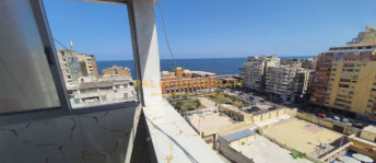 شقة للإيجار فى الشاطبي - قسم باب شرقي - الإسكندرية