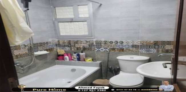 شقة للبيع فى محرم بك - قسم محرم بك - الإسكندرية