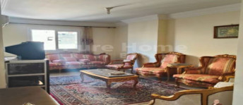 شقة للإيجار فى لوران - قسم الرمل - الإسكندرية