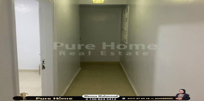 شقة للبيع فى محرم بك - قسم محرم بك - الإسكندرية