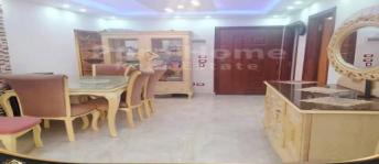 شقة للبيع فى محرم بك - قسم محرم بك - الإسكندرية